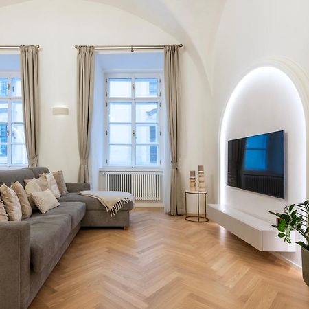 Arch Iv. Apartment Prague Exterior photo