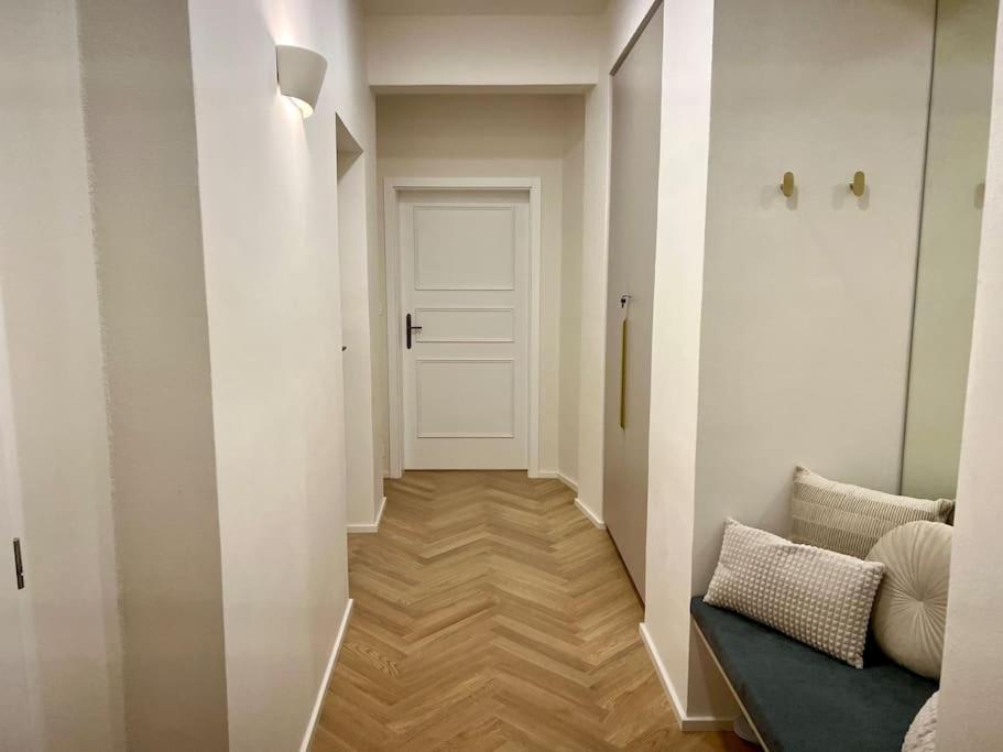 Arch Iv. Apartment Prague Exterior photo